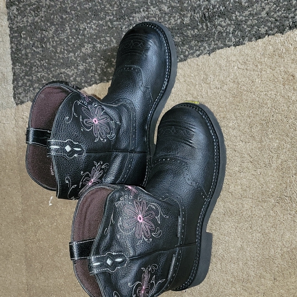 Justin boots BRAND NEW